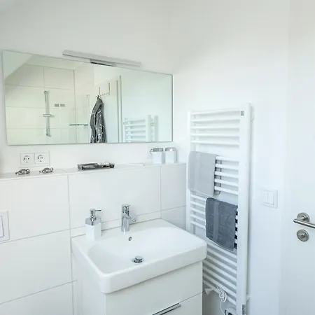 度假居 Strandhuus 比苏姆